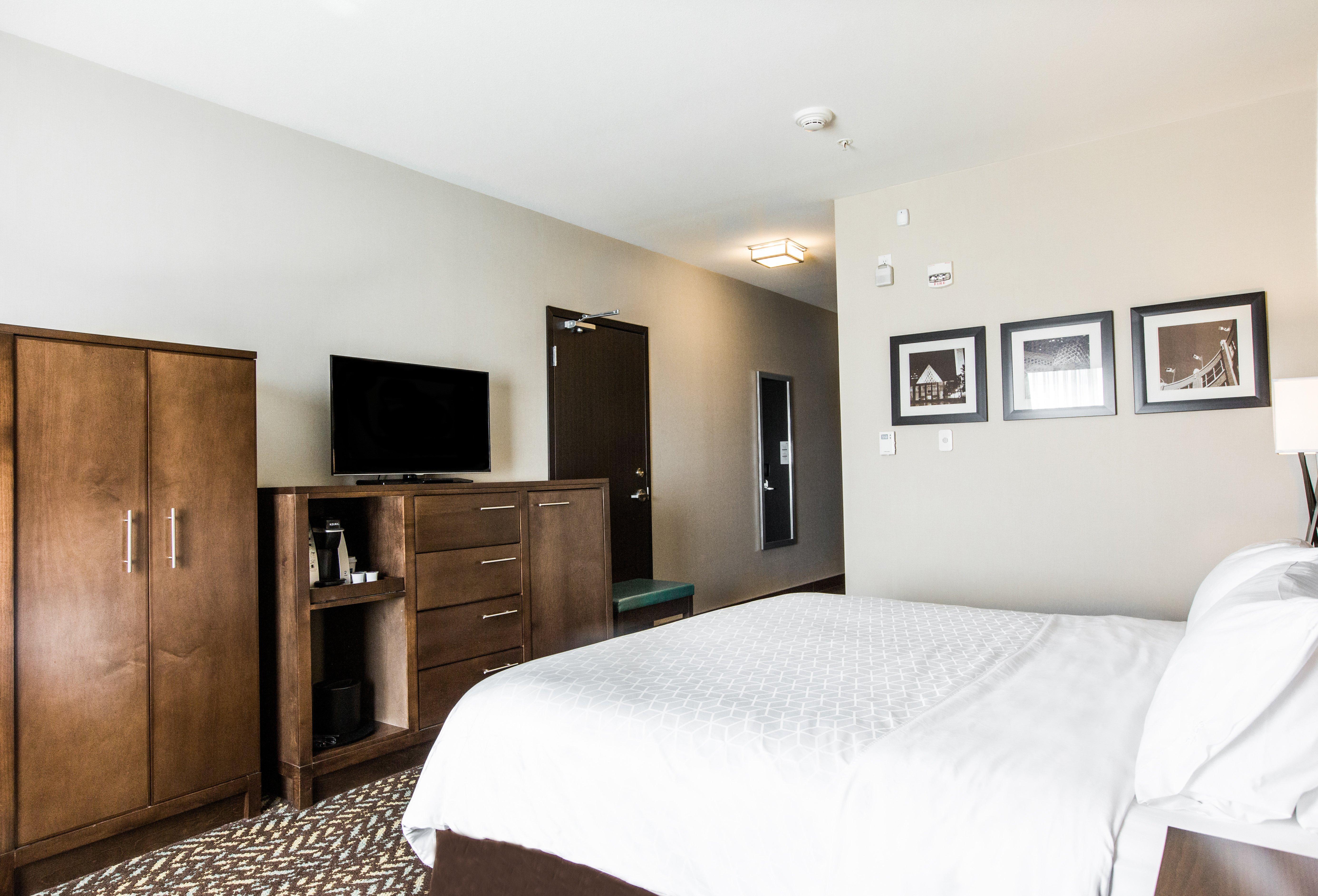 Holiday Inn Express & Suites Spruce Grove - Stony Plain By Ihg Dış mekan fotoğraf