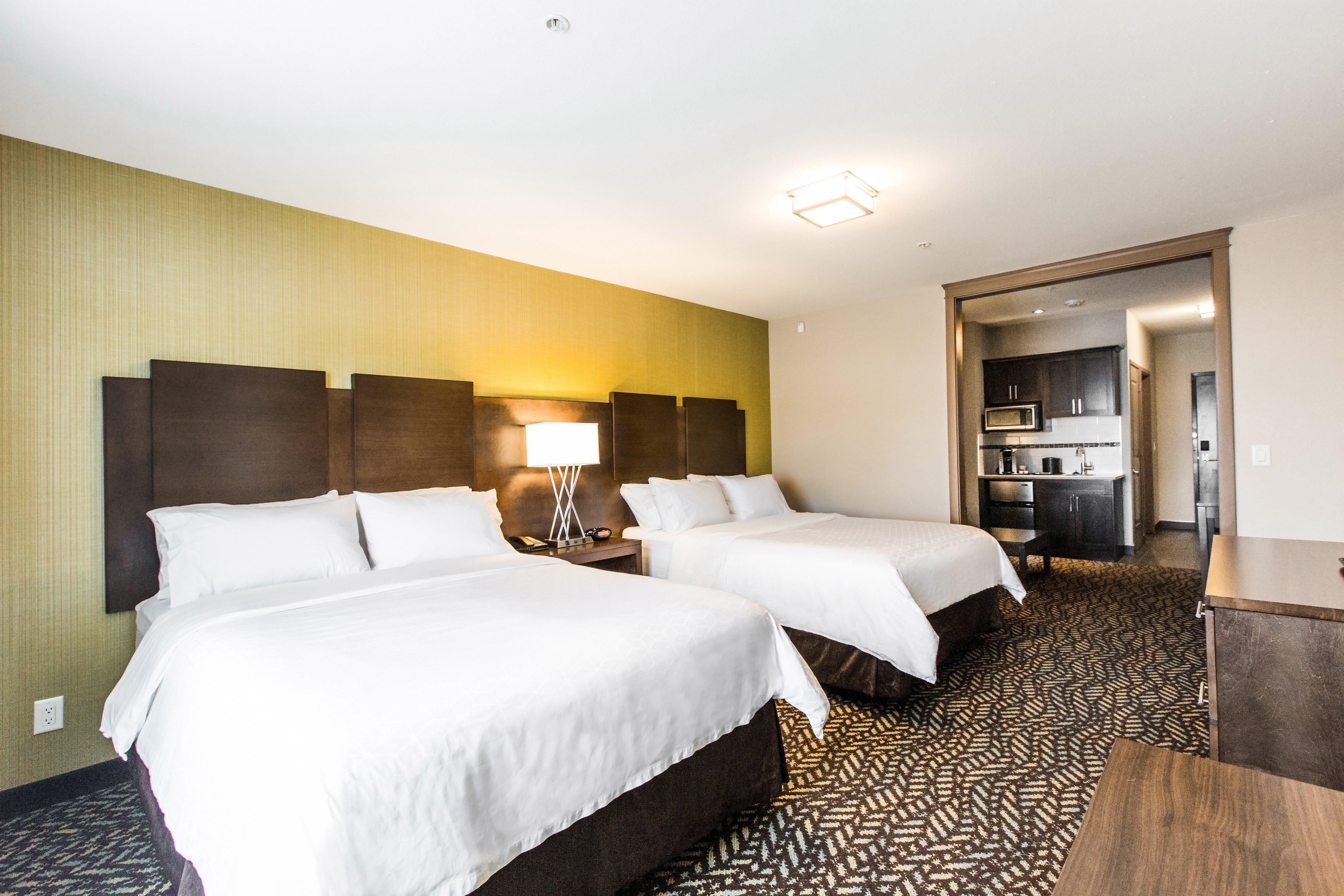 Holiday Inn Express & Suites Spruce Grove - Stony Plain By Ihg Dış mekan fotoğraf