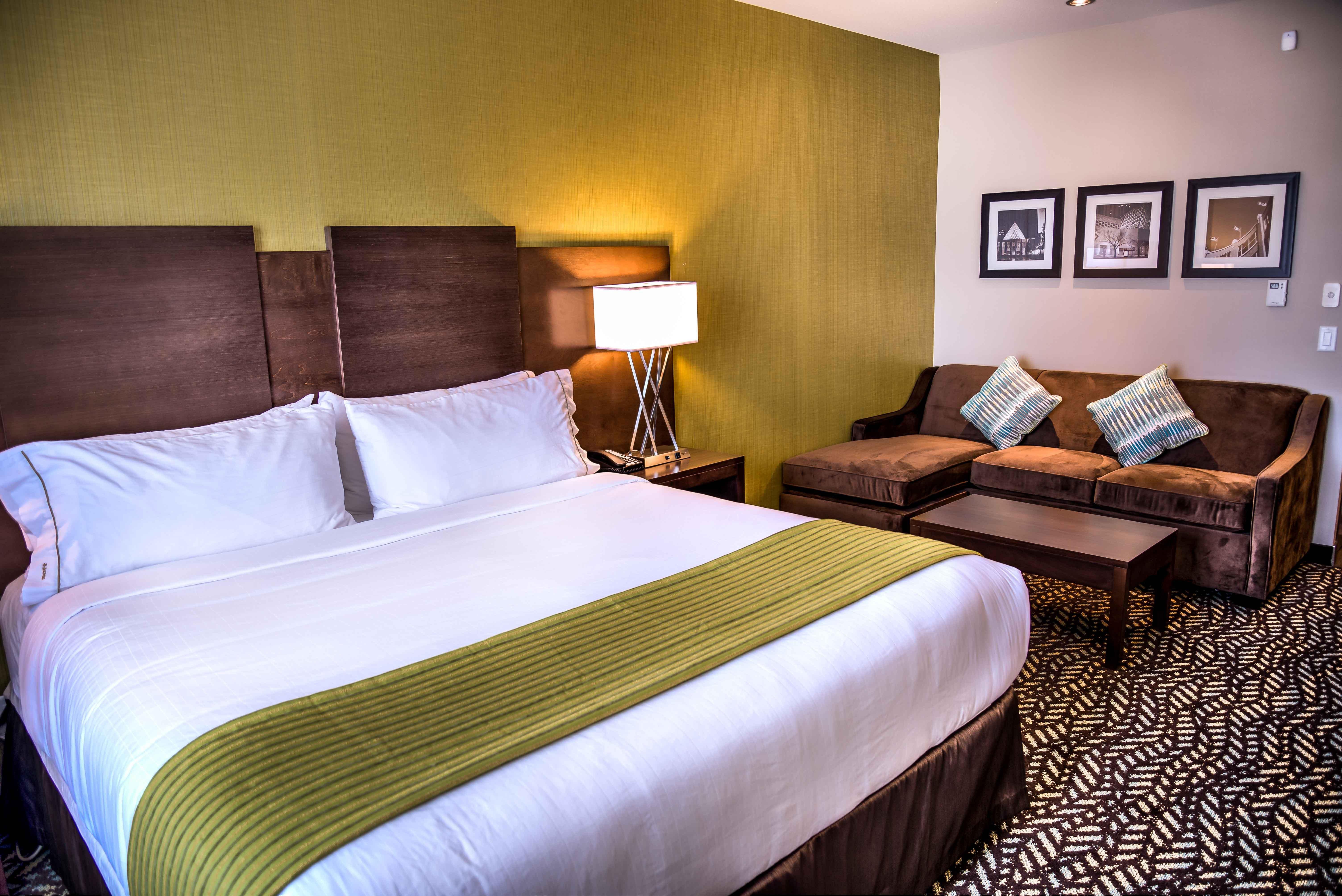 Holiday Inn Express & Suites Spruce Grove - Stony Plain By Ihg Dış mekan fotoğraf