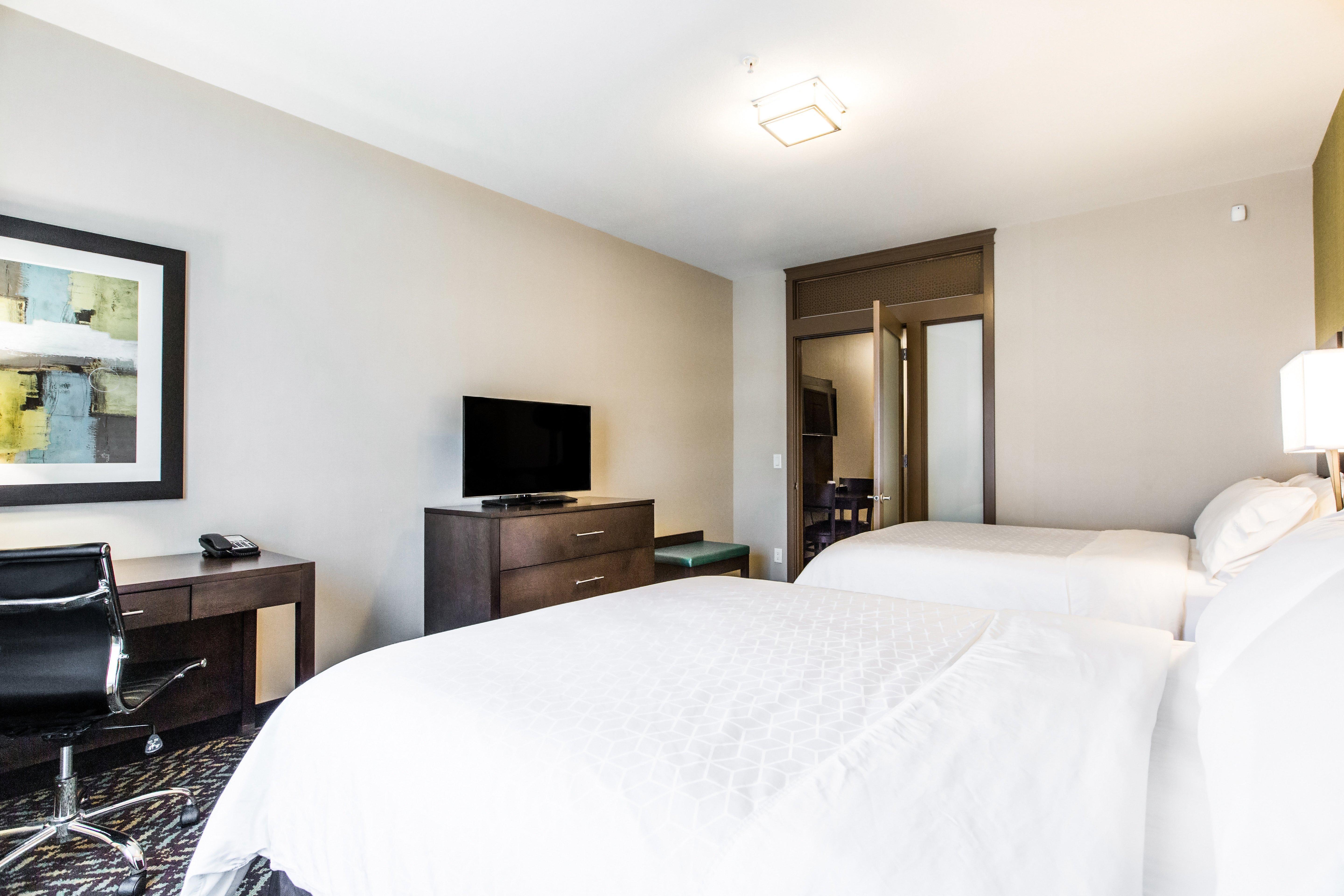 Holiday Inn Express & Suites Spruce Grove - Stony Plain By Ihg Dış mekan fotoğraf