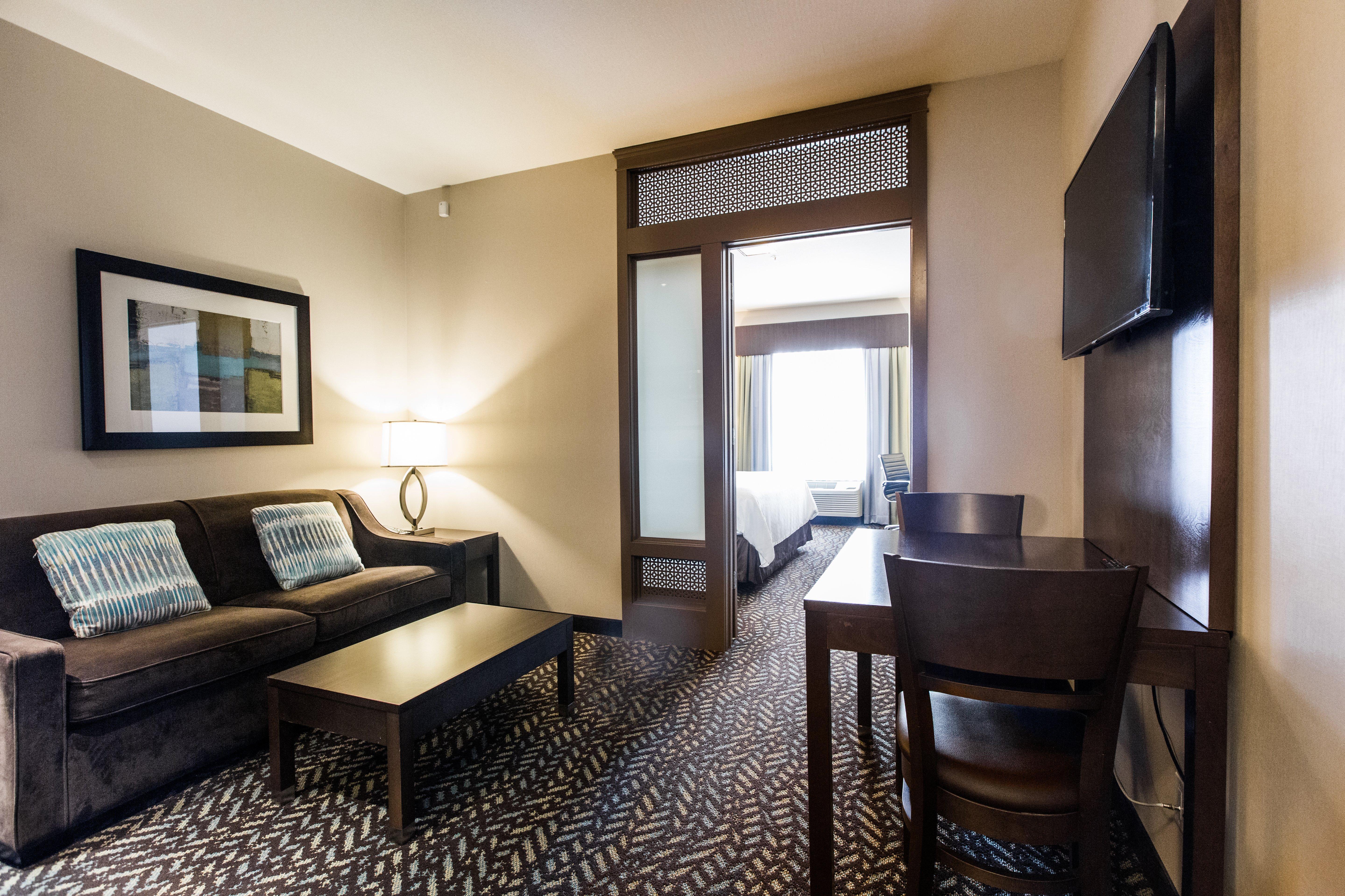 Holiday Inn Express & Suites Spruce Grove - Stony Plain By Ihg Dış mekan fotoğraf